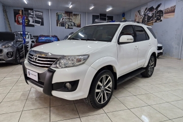 HILUX SW4